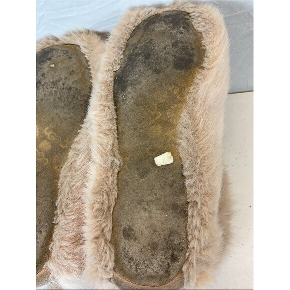 Ugg Amary Slippers Boots Size 9 Fuzzy Pink Comfy‎ - Picture 6 of 8